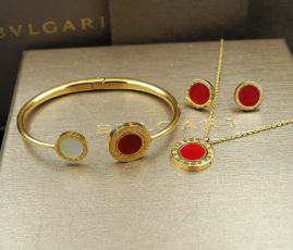 Picture of Bvlgari Sets _SKUBvlgarisuits1203331162